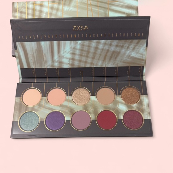 ZOEVA Gold and Black Coffee Table Book - Picture 3 of 12